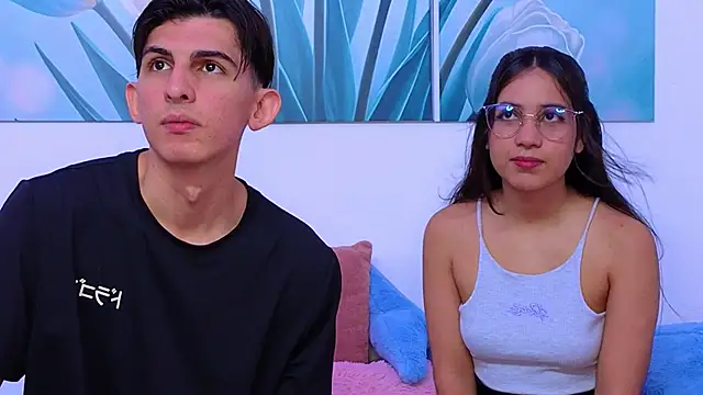Ana and Leo online show from May 30, 2026, 2:44 pm