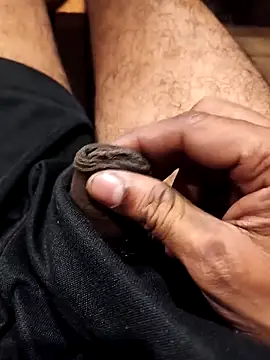 Snapshot of vannaaaa100 chatting on December 3, 2025, 1:21 pm vannaaaa100 online show from December 3, 2025, 1:21 pm