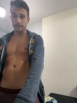Snapshot of carvalhofelipe chatting on February 7, 2025, 1:47 am carvalhofelipe online show from February 7, 2025, 1:47 am
