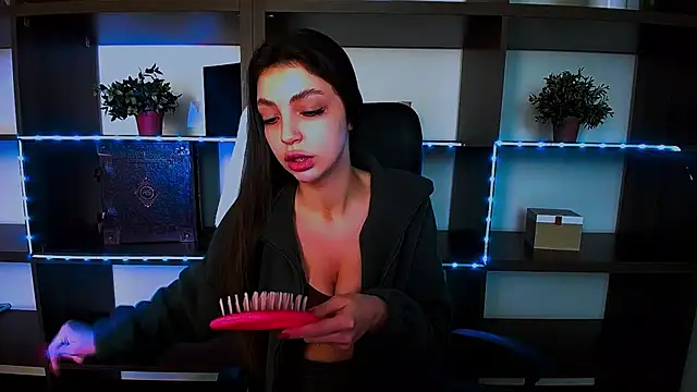 Lexi Jous online show from March 15, 2025, 2:45 pm