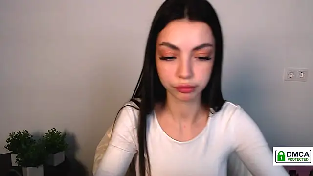 Lexi Jous online show from October 14, 2025, 2:17 pm