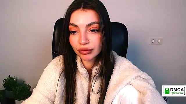 Lexi Jous online show from November 13, 2025, 6:45 pm