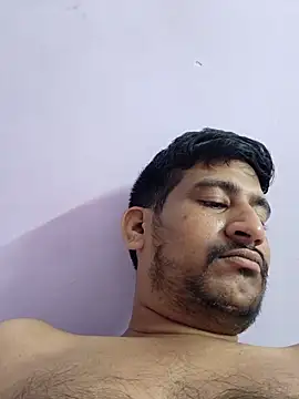 Snapshot of honeyrose765 chatting on November 6, 2025, 7:51 pm honeyrose765 online show from November 6, 2025, 7:51 pm