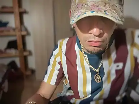 Snapshot of badboy366 chatting on March 10, 2026, 10:25 pm badboy366 online show from March 10, 2026, 10:25 pm