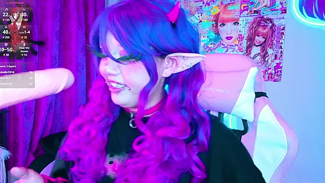 LaytonBox online show from March 7, 2025, 4:24 am