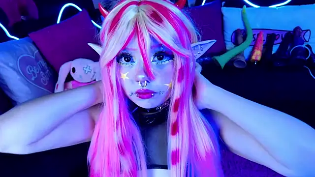 LaytonBox online show from September 16, 2025, 1:56 pm