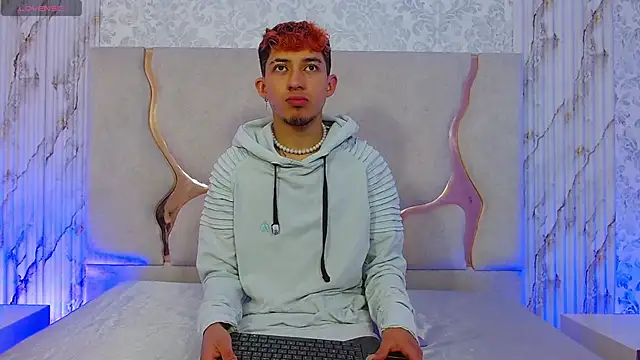 Axel tay online show from February 9, 2026, 11:52 am