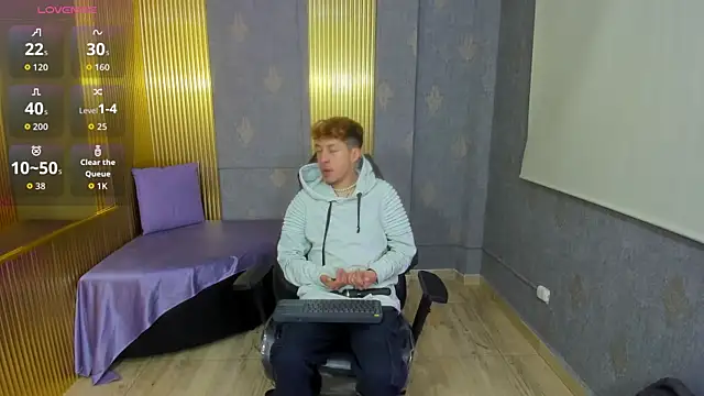 Snapshot of Axel_tay chatting on October 30, 2025, 3:49 am Axel tay online show from October 30, 2025, 3:49 am