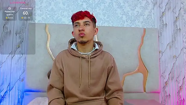 Axel tay online show from February 27, 2026, 6:41 pm