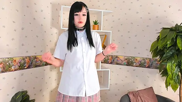 LorettaAngwin online show from January 13, 2025, 1:06 pm