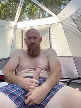 Snapshot of 32XRedBeard chatting on March 26, 2026, 3:43 pm 32XRedBeard online show from March 26, 2026, 3:43 pm