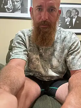 Snapshot of 32XRedBeard chatting on May 23, 2026, 11:09 am 32XRedBeard online show from May 23, 2026, 11:09 am