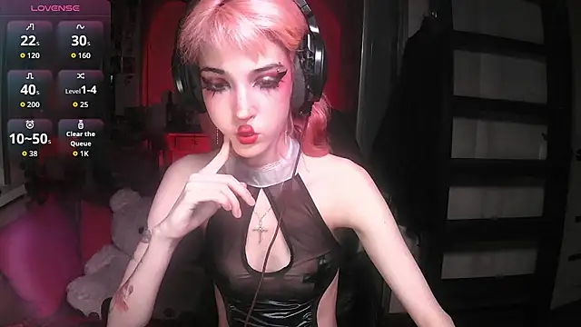 Ink  pleasure online show from November 6, 2025, 1:53 am