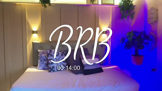 cristal antoni online show from November 11, 2025, 8:09 am