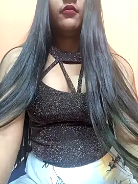 Eisha 20s online show from January 15, 2025, 5:40 am