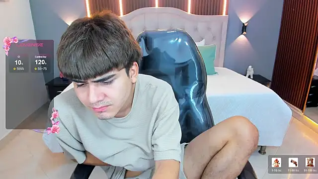 Snapshot of Tommy18__ chatting on July 11, 2026, 3:29 am Tommy18 online show from July 11, 2026, 3:29 am