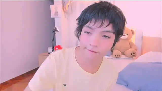 Snapshot of AllanYong18 chatting on January 14, 2026, 5:55 am AllanYong18 online show from January 14, 2026, 5:55 am