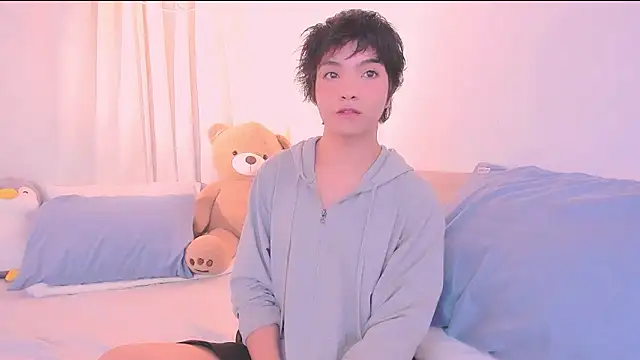 Snapshot of AllanYong18 chatting on January 10, 2026, 12:44 pm AllanYong18 online show from January 10, 2026, 12:44 pm