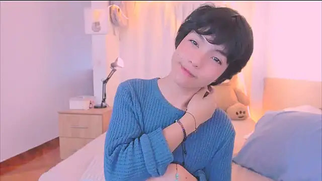 Snapshot of AllanYong18 chatting on December 18, 2025, 12:09 pm AllanYong18 online show from December 18, 2025, 12:09 pm