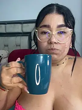 karla hotgirl online show from February 21, 2025, 7:01 am