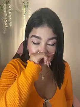 karla hotgirl online show from March 19, 2026, 1:38 am