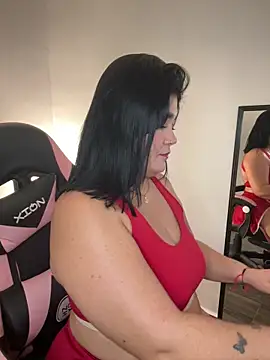 karla hotgirl online show from December 18, 2025, 2:16 am