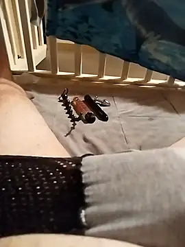 ludov17 online show from December 15, 2025, 8:25 pm