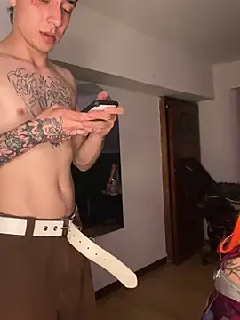 Snapshot of NubeZea chatting on February 3, 2026, 4:43 am NubeZea online show from February 3, 2026, 4:43 am