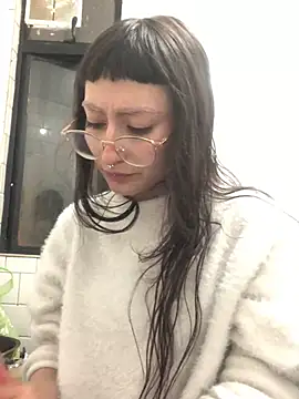 Snapshot of NubeZea chatting on January 30, 2025, 3:22 am NubeZea online show from January 30, 2025, 3:22 am