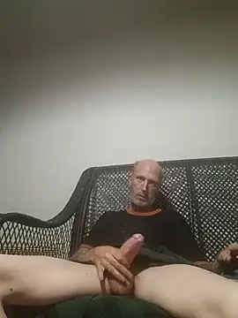 Snapshot of filthymind619 chatting on May 17, 2026, 10:21 pm filthymind619 online show from May 17, 2026, 10:21 pm