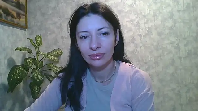 Snapshot of LissaBlossom chatting on February 16, 2026, 5:28 am LissaBlossom online show from February 16, 2026, 5:28 am