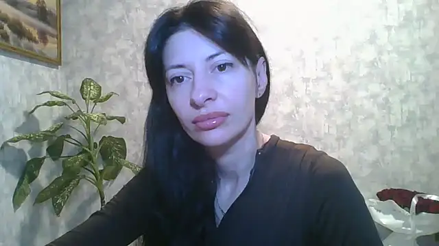 Snapshot of LissaBlossom chatting on April 26, 2026, 4:32 am LissaBlossom online show from April 26, 2026, 4:32 am