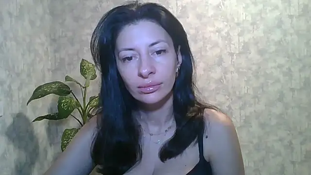LissaBlossom online show from September 11, 2025, 4:34 am