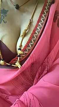 Snapshot of sriyazhini chatting on March 23, 2025, 6:58 am sriyazhini online show from March 23, 2025, 6:58 am