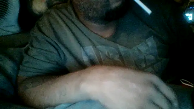 Snapshot of Nice_n_hairy580 chatting on December 14, 2025, 7:14 am Nice n hairy580 online show from December 14, 2025, 7:14 am