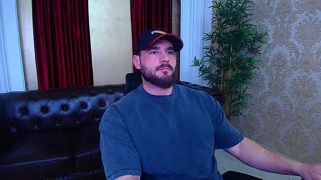 AdamJamesonn online show from November 8, 2025, 5:33 am