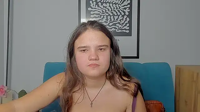 AdeleCruz online show from January 15, 2026, 1:25 pm