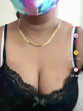Snapshot of ArathyNambyarMallu chatting on July 28, 2026, 2:57 pm ArathyNambyarMallu online show from July 28, 2026, 2:57 pm