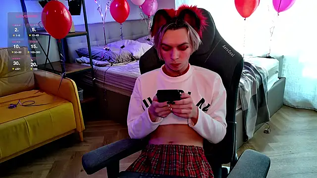 Snapshot of leon_yuugen chatting on February 12, 2025, 8:16 am leon yuugen online show from February 12, 2025, 8:16 am