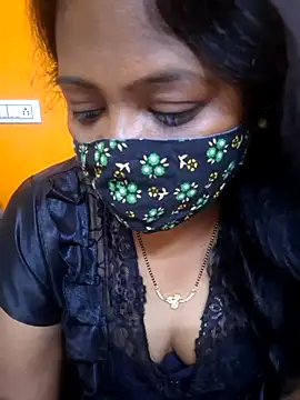 Snapshot of kanikasree chatting on May 14, 2026, 7:11 pm kanikasree online show from May 14, 2026, 7:11 pm