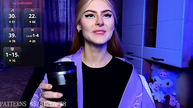 Snapshot of Emily__Mooree chatting on March 22, 2025, 5:28 am Emily Mooree online show from March 22, 2025, 5:28 am