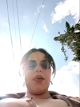 Snapshot of katty_116 chatting on January 20, 2025, 6:43 pm katty 116 online show from January 20, 2025, 6:43 pm