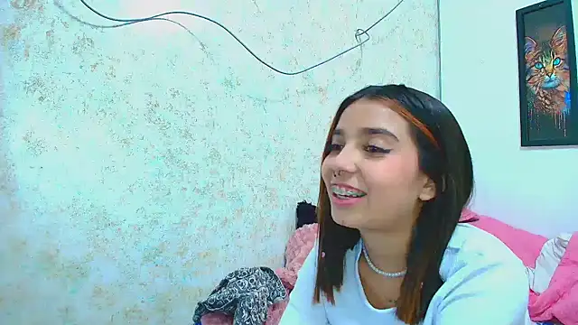 Rousse violett online show from March 20, 2025, 10:07 pm