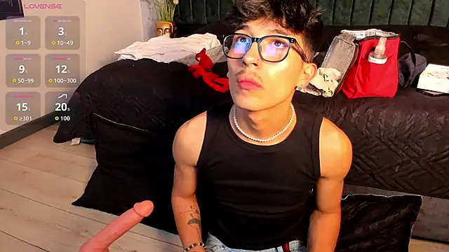 Snapshot of tim__fox chatting on November 29, 2025, 12:05 pm tim fox online show from November 29, 2025, 12:05 pm