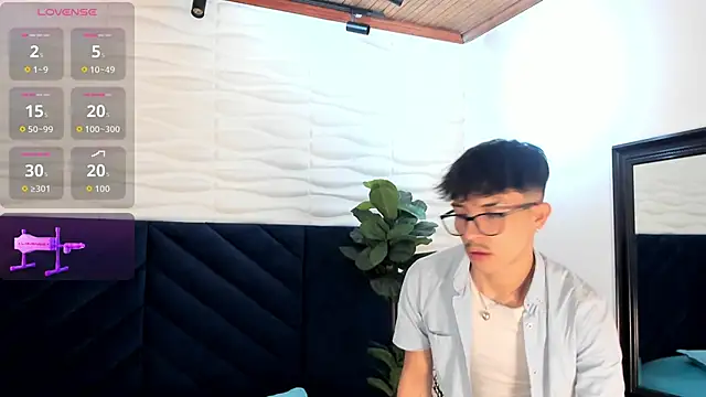 Snapshot of tim__fox chatting on November 15, 2025, 12:09 pm tim fox online show from November 15, 2025, 12:09 pm