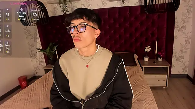 Snapshot of tim__fox chatting on November 17, 2025, 12:20 pm tim fox online show from November 17, 2025, 12:20 pm