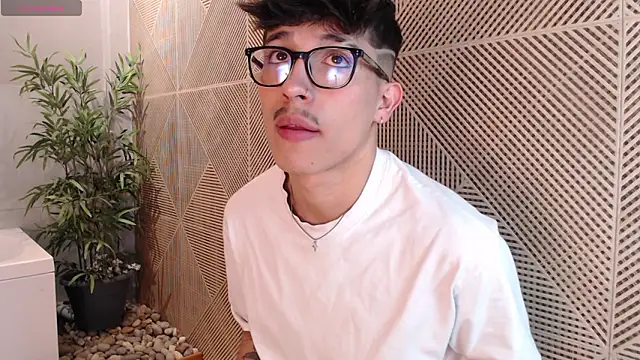 Snapshot of tim__fox chatting on March 8, 2026, 11:46 am tim fox online show from March 8, 2026, 11:46 am