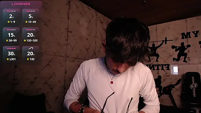 Snapshot of tim__fox chatting on November 28, 2025, 12:16 pm tim fox online show from November 28, 2025, 12:16 pm