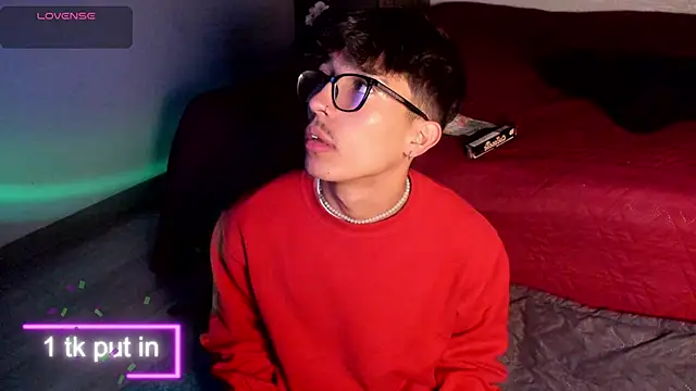 Snapshot of tim__fox chatting on December 1, 2025, 12:06 pm tim fox online show from December 1, 2025, 12:06 pm