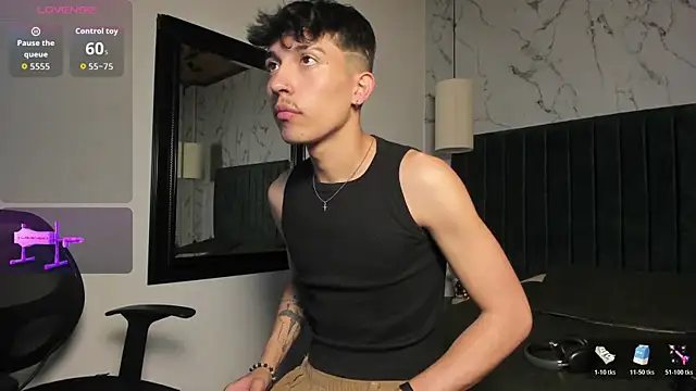 Snapshot of tim__fox chatting on April 11, 2026, 12:20 pm tim fox online show from April 11, 2026, 12:20 pm